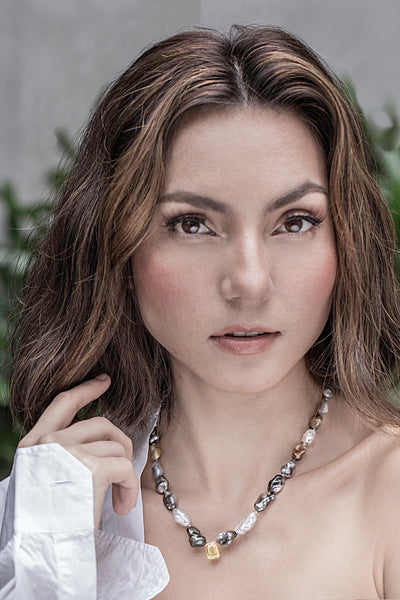 Sinag Strand Necklace