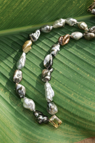 Sinag Strand Necklace